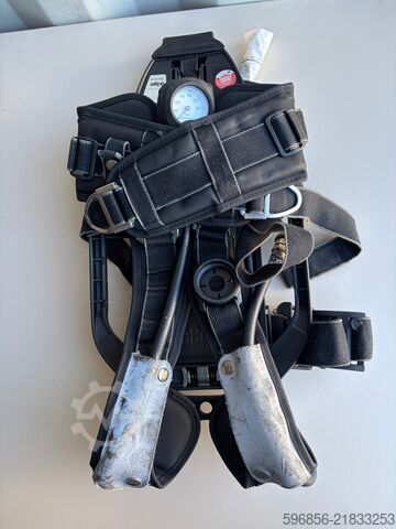 Dräger PSS 7000 aparato respiratorio portátil SCBA de 300 bares Dräger PSS 7000 noszak SCBA 300 bar aparat powietrzny Dräger PSS 7000 noszak SCBA 300 bar aparat powietrzny