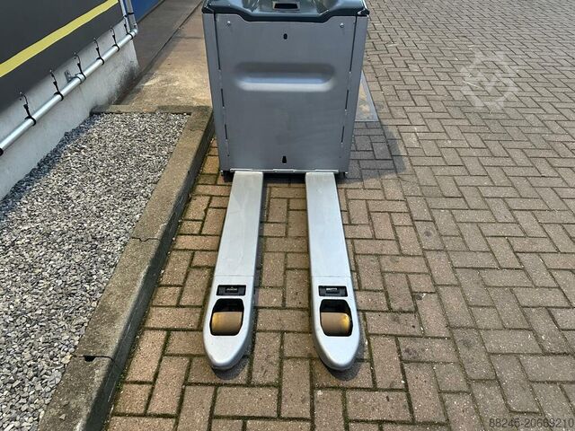VS-22517 Electric pallet truck Still EXH-SF20 STILL EXH-SF20