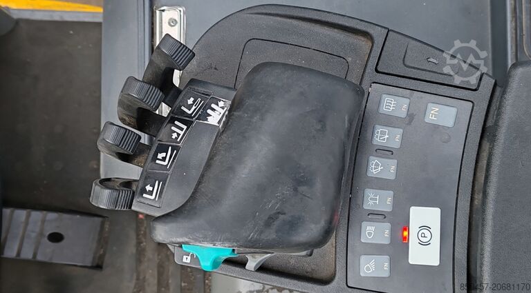 Ηλεκτρικό - 3 τροχοί Jungheinrich EFG 213 LI ION 2022y/ 3.3m/ 8561h/ 4v