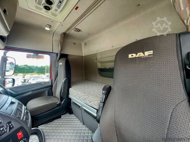 τυπική μονάδα τράκτορα DAF XF 106- 510