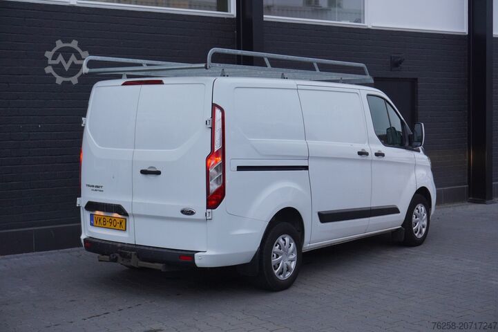 Delivery van Ford Transit Custom 2.0 TDCI - EURO 6 - Airco - Navi...