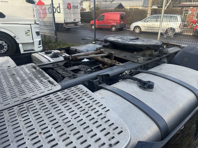 Standardní silniční tahač DAF XF 480 SSC