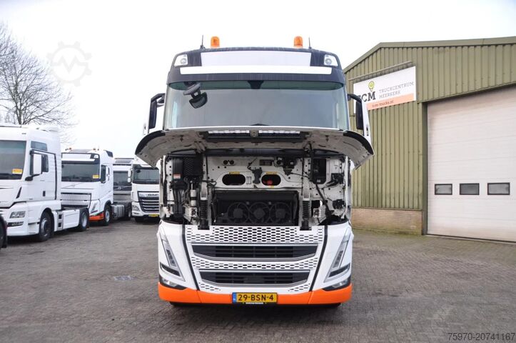 Standard-SZM Volvo FH 460 4x2 2022 iParkCool AUTOMAAT