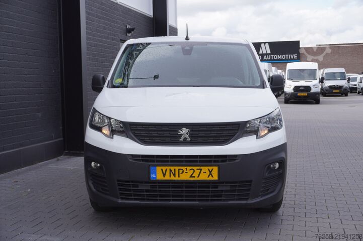 Magastetős kombi Peugeot Partner 1.5 BlueHDI 130PK EURO 6 - Airco - Crui...
