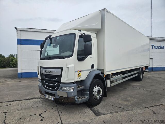 Dobozos teherautó DAF LF 290 FA - E6