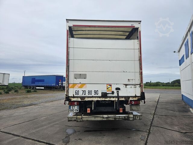 Dobozos teherautó DAF LF 290 FA - E6