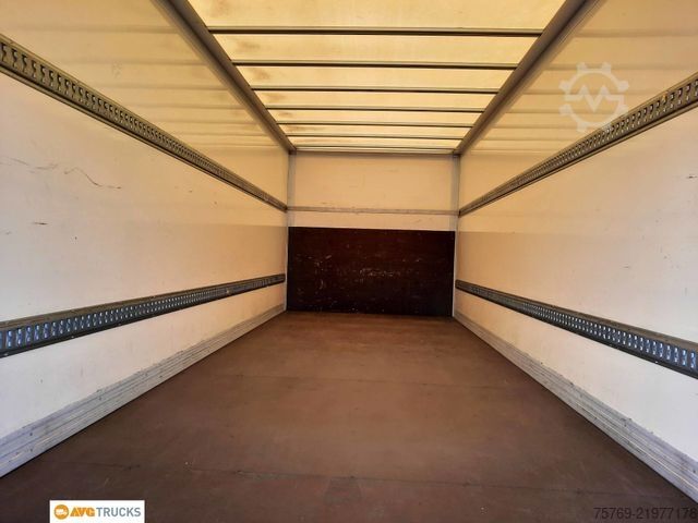 Camión caja MERCEDES-BENZ 1218 L ATEGO 7,2 m Koffer Lbw AHK
