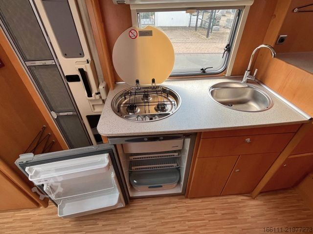 Autocaravana con alcoba HYMER/ERIBA Camp C 642 CL - Festbett  - Klima -