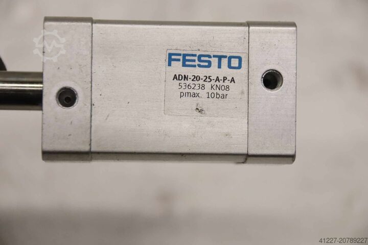 Siłownik kompaktowy Festo ADN-20-25-A-P-A Hub 20 mm