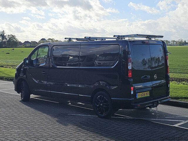  OPEL VIVARO 1.6