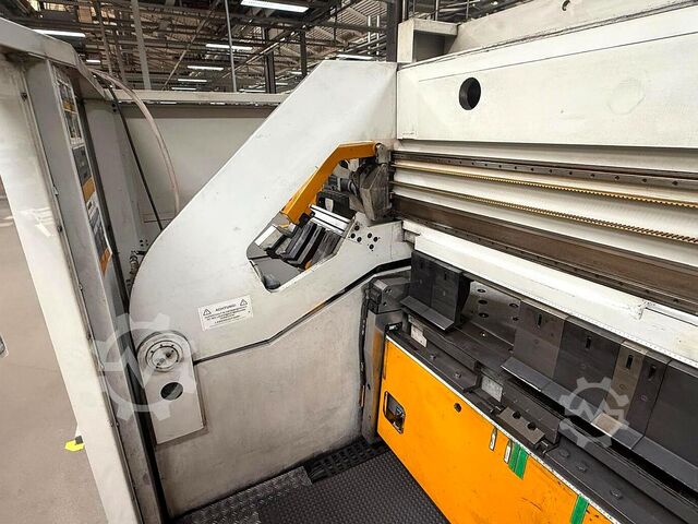 CNC MULTIBEND-KÖZPONT RAS MULTIBEND-CENTER 79-22