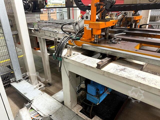 CNC MULTIBEND-KÖZPONT RAS MULTIBEND-CENTER 79-22
