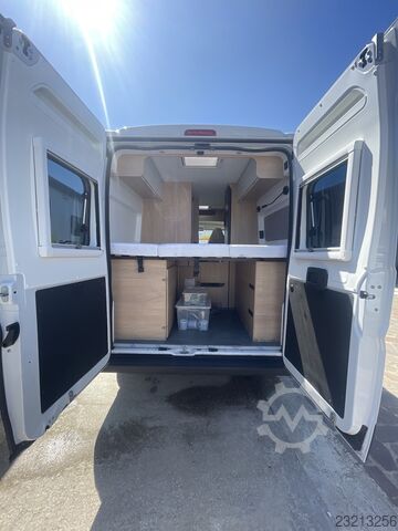 Skåpbil 2024 Pilote Joa 60G Fiat Ducato | Auto | Sleeps 2