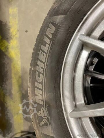 Wielen met set banden Michelin *205/55 R16