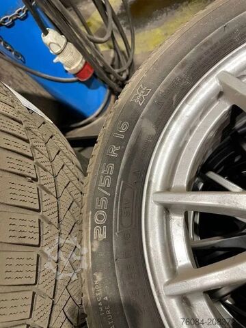 Wielen met set banden Michelin *205/55 R16