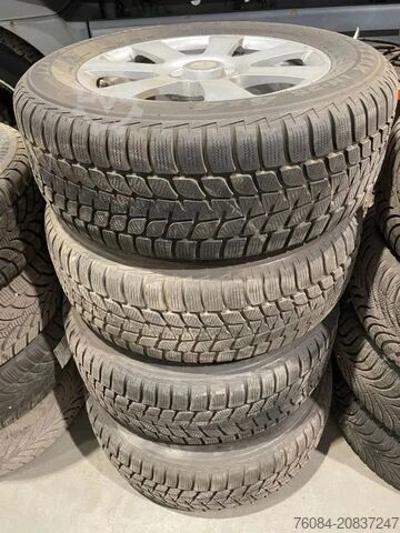 Wielen met set banden Bridgestone *Mercedes velgen 17 inch met Bridgestone banden...