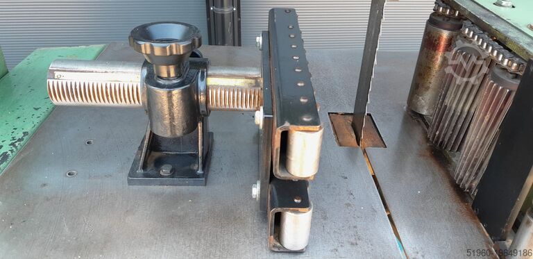 Piła taśmowa Artiglio 10/25