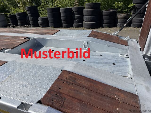 Remolque de plataforma baja Möslein T2 Plato 8,20  2 Achs Tieflader mit gerader Ladefläche 8,20 m, Neufahrzeug