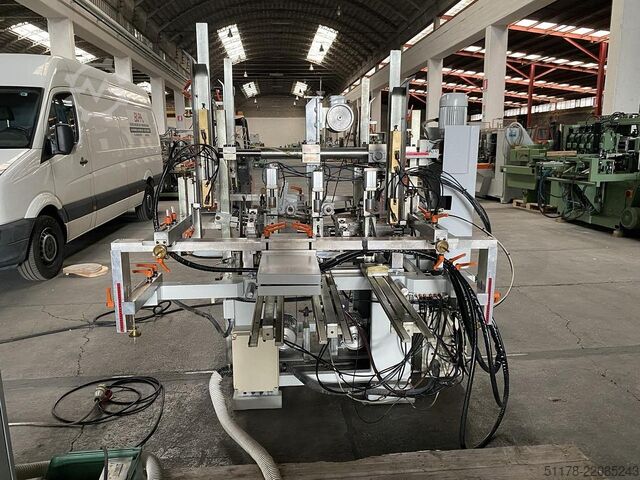 Camam MO3A Speciale CR doppelte horizontale oszillierende Schlitzmaschine mit automatischen Ladern. Camam MO3A Speciale CR