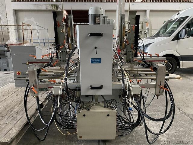 Camam MO3A Speciale CR doppelte horizontale oszillierende Schlitzmaschine mit automatischen Ladern. Camam MO3A Speciale CR