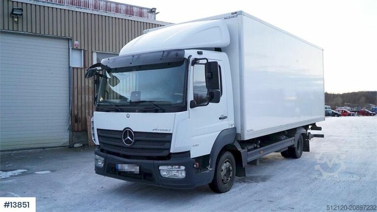Maleta Mercedes-Benz Atego 818 box truck. Low km.