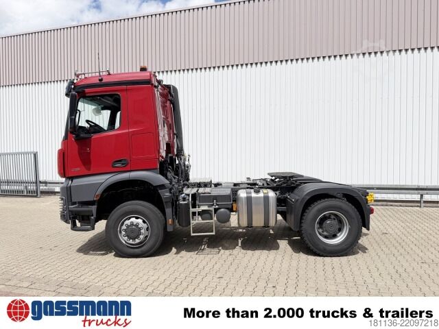 Standardní tahač Mercedes-Benz Arocs 2151 AS 4x4, Retarder, MultimediaCockpit,