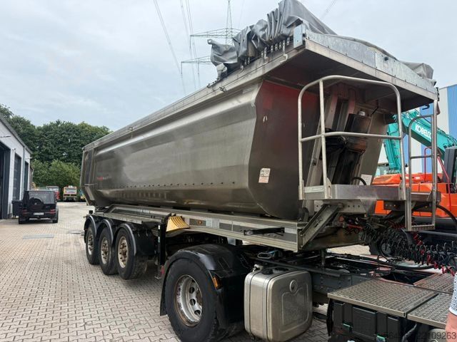 Standard nyergesvontató DAF XF105.460 + Schwarzmüller Kippaufl.