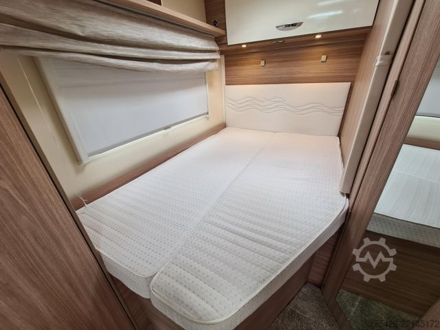 Halvintegreret autocamper BÜRSTNER Delfin T 660 *Luftfahrwerk*Solar*SAT+TV*