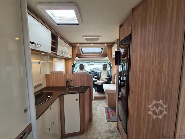 Halvintegreret autocamper BÜRSTNER Delfin T 660 *Luftfahrwerk*Solar*SAT+TV*
