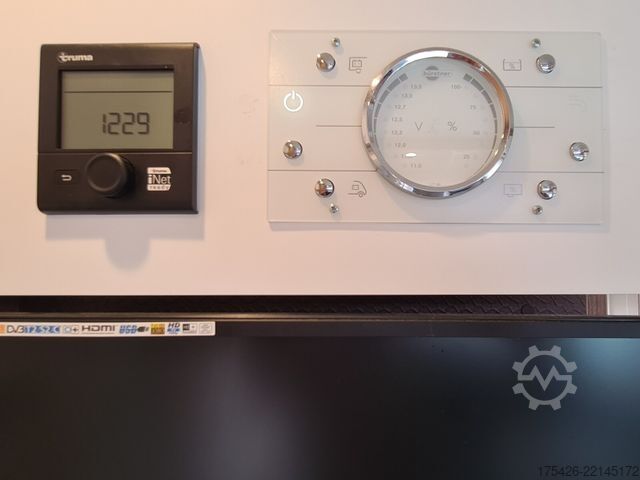 Halvintegreret autocamper BÜRSTNER Delfin T 660 *Luftfahrwerk*Solar*SAT+TV*