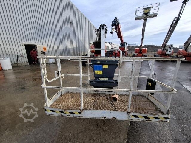 Mobil çalışma platformu JLG 1250AJP