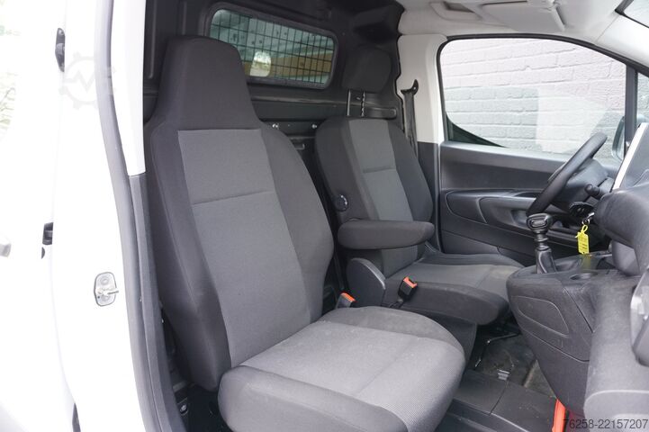 Stationwagen met hoog dak Peugeot Partner 1.2 PureTech 110PK Benzine! EURO 6 - Ai...