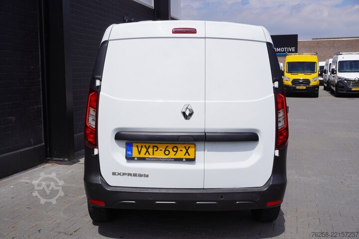 Panel van Renault Express 1.5 dCi EURO 6 - Airco - Cruise - €12.4...