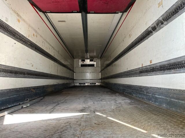 Refrigerated/freezer transport Montracon Fridge Carrier Vector 1950 MT / SAF Axles