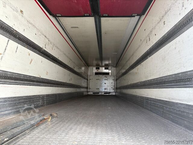 Refrigerated/freezer transport Montracon Fridge Carrier Vector 1950 MT / SAF Axles