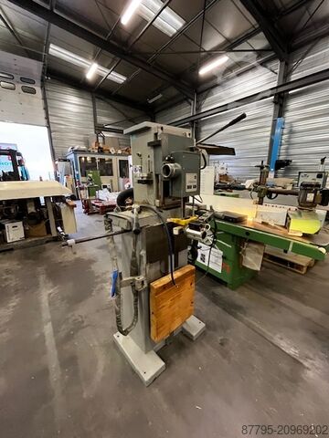 Kettingsteekmachine FRAMAR MC50