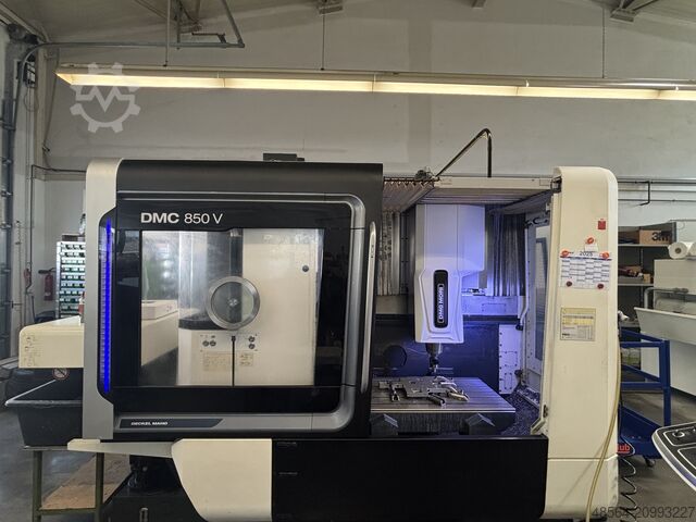 Pionowe centrum obróbcze Deckel Maho DMC 850V