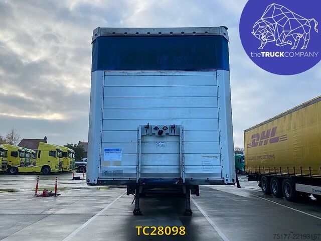 Skjutbara presenningar Schmitz Cargobull 