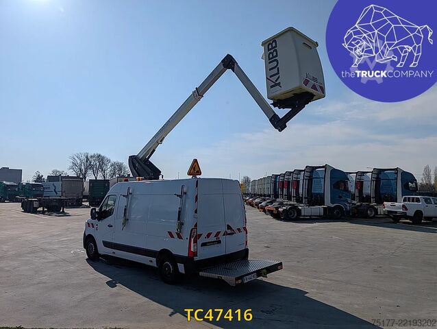Plataforma elevatória Renault Master