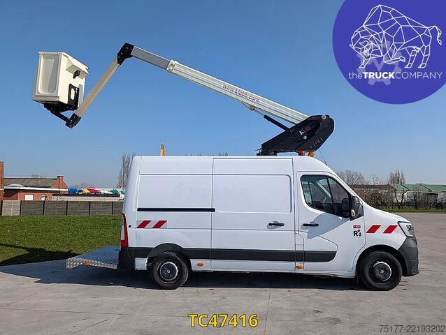 Plataforma elevatória Renault Master