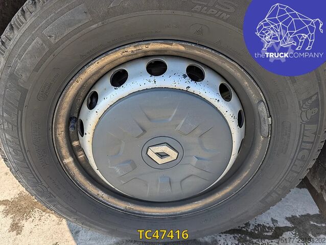 Plataforma elevatória Renault Master