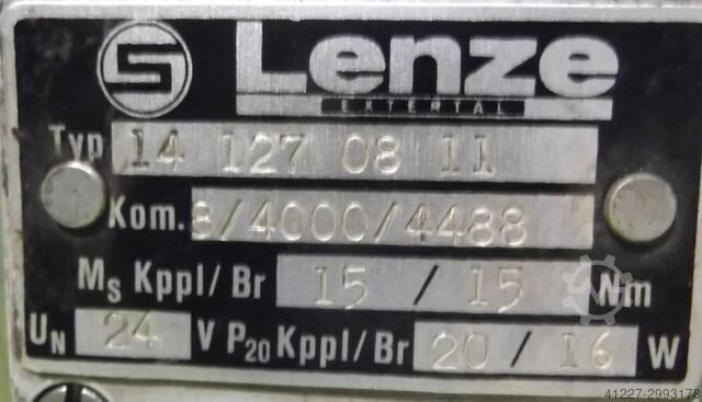 Getriebemotor 0,55 kW 150 U/min Lenze 12.102.05.1.1