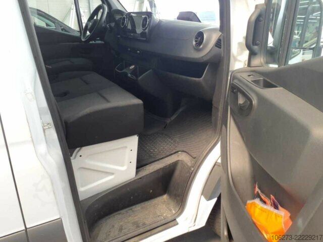 Furgoneta Mercedes-Benz Sprinter 317 CDI,L2H2,Automatik,Kamera,Navi