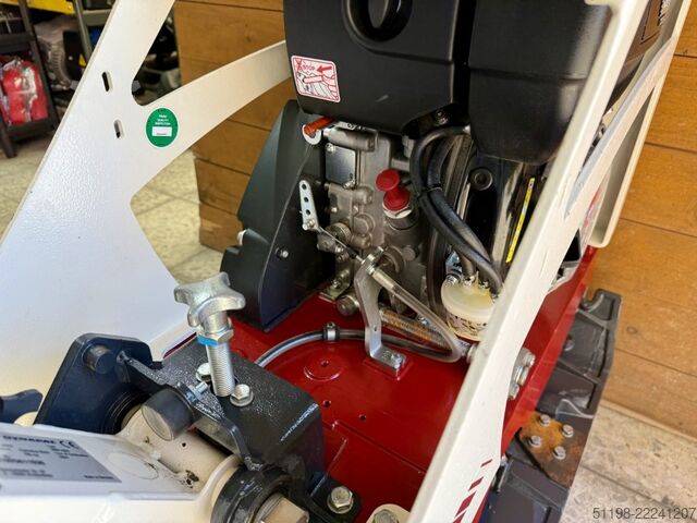 Tömörítőgép Dynapac DRP15DX Rüttelplatte Demo-Maschine