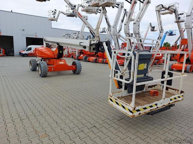 Gelenkteleskoparbeitsbühne JLG M600JP