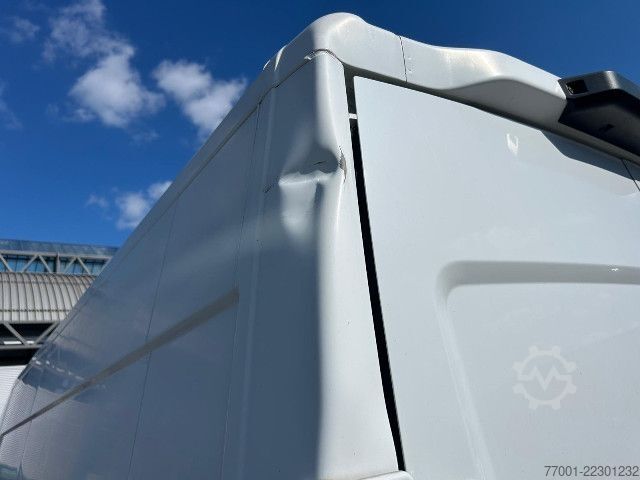Panelová dodávka IVECO 35S13A8 V / Hi-Matic / Klima