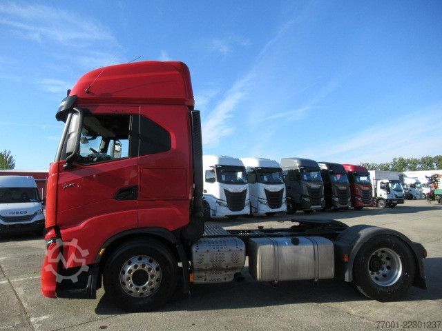 Standardní tahač IVECO AS440S48T/P / Retarder / Silo-Kompressor