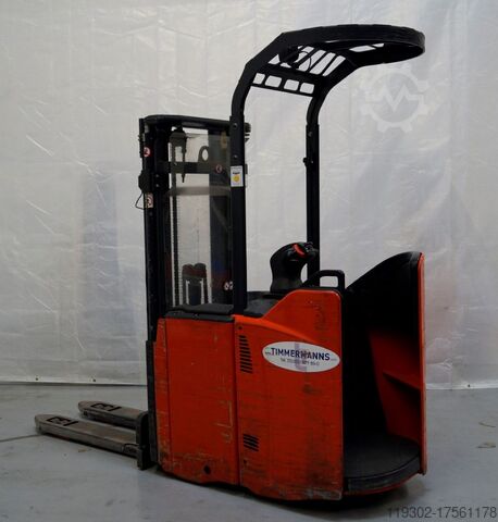 High Lift stacker Linde D12SP-133