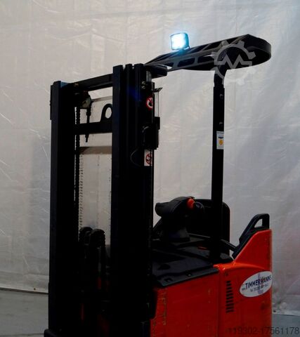 High Lift stacker Linde D12SP-133