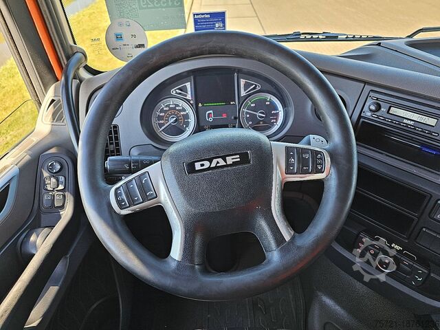 Standaard trekker DAF XF 450 SPACECAB 2X TANK